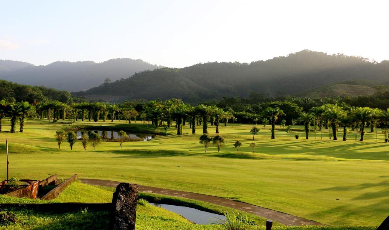 Katathong Golf Resort & Spa Пхангнга Экстерьер фото